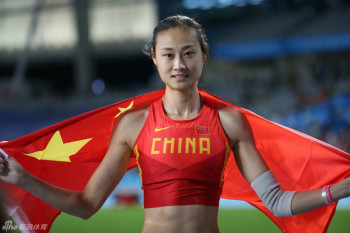 李玲