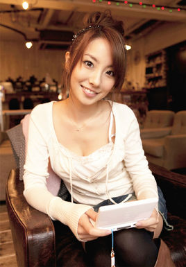 山本梓