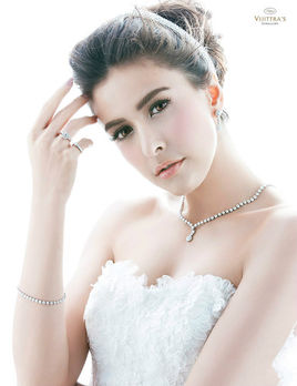 施莉达
