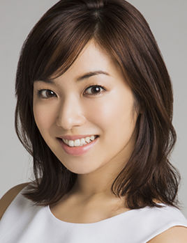内山理名
