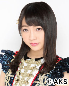木崎由里亚
