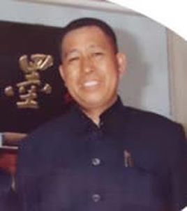 马悦