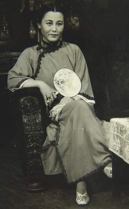 吕恩