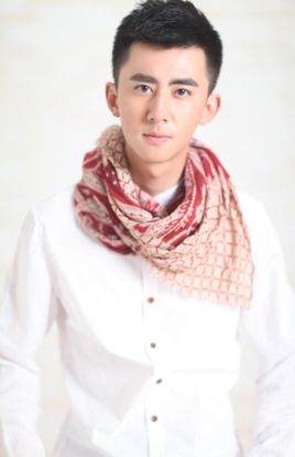 刘小震