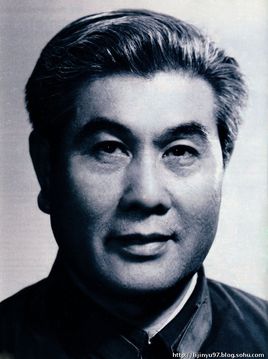 李炎