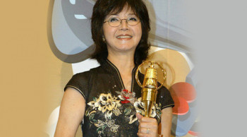 李璇