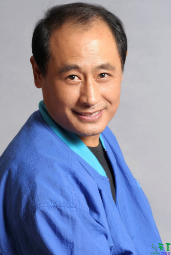 李建新