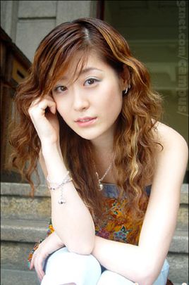 李卉