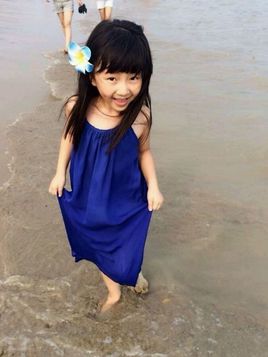 李妮妮