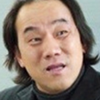 严春裴