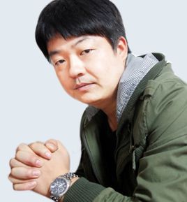 杨彤
