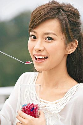 杨爱瑾