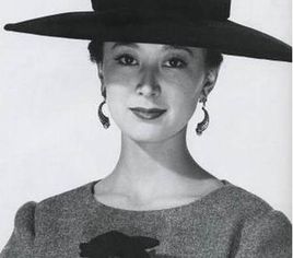 岸惠子