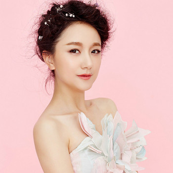 李倩