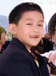 王启赞