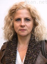Eleni Haupt