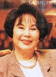 李丽华