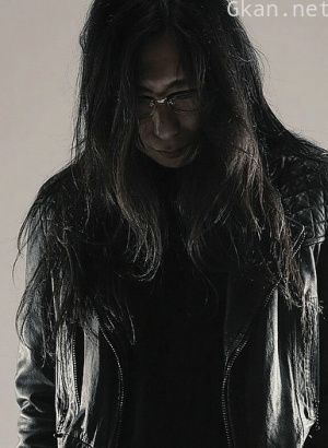 黄智亨