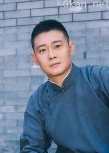 栾云平