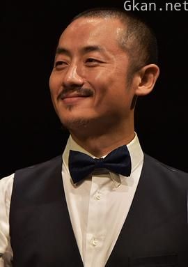 闫震宁