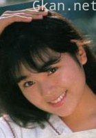 磯崎亜紀子