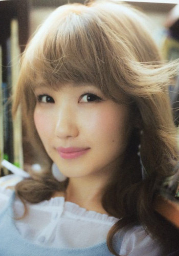 内田彩