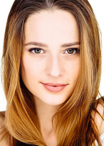 Adina Galupa