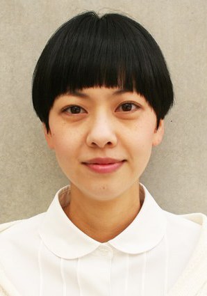 小崎友里衣