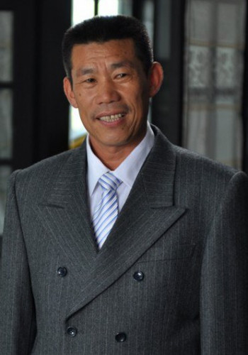杨清文