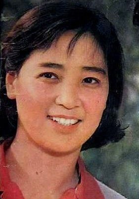 盛亚人