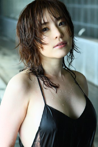 名波遥