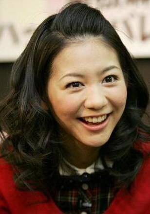 关根麻里