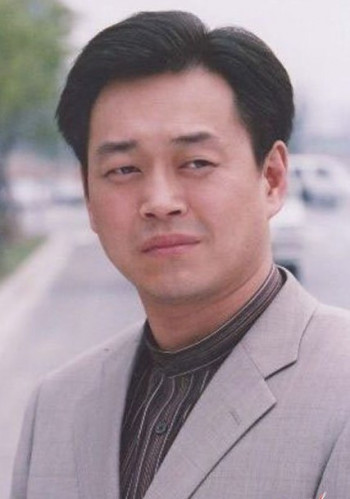 卢钲
