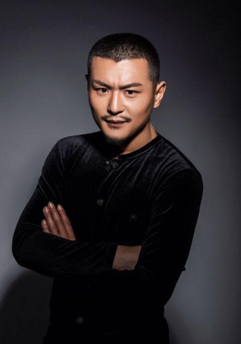 张钧译