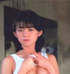 秋元知美