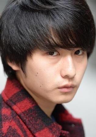 富田佳辅