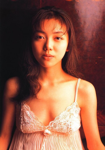 江崎麻里