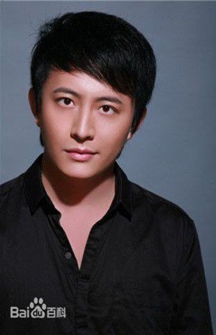 翟羽佳