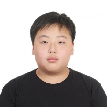 顾耀中