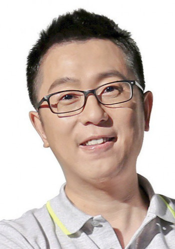 杨伟东