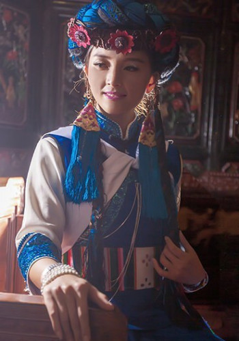和晓霞