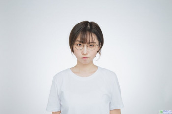 秦紫翼