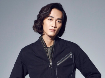 李英宏