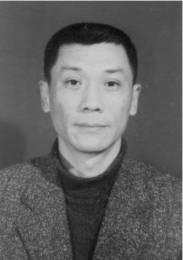 董会平