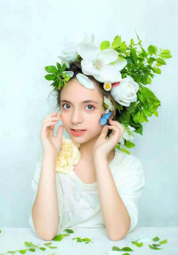 芭比·都妮娅