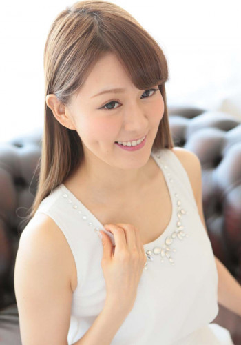 白咲莉乃