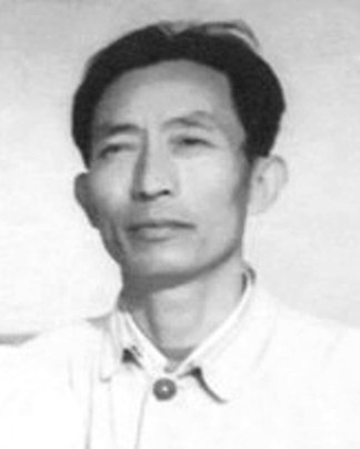 黄粲