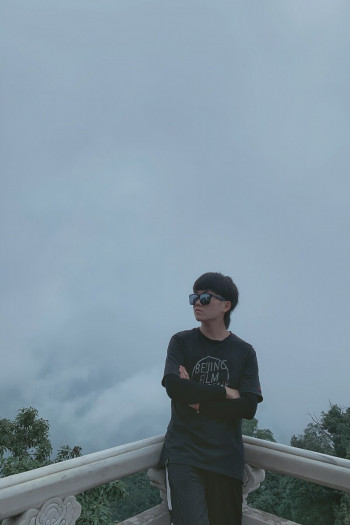 王博伦