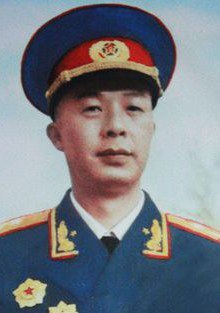 莫文骅