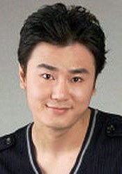 金允健